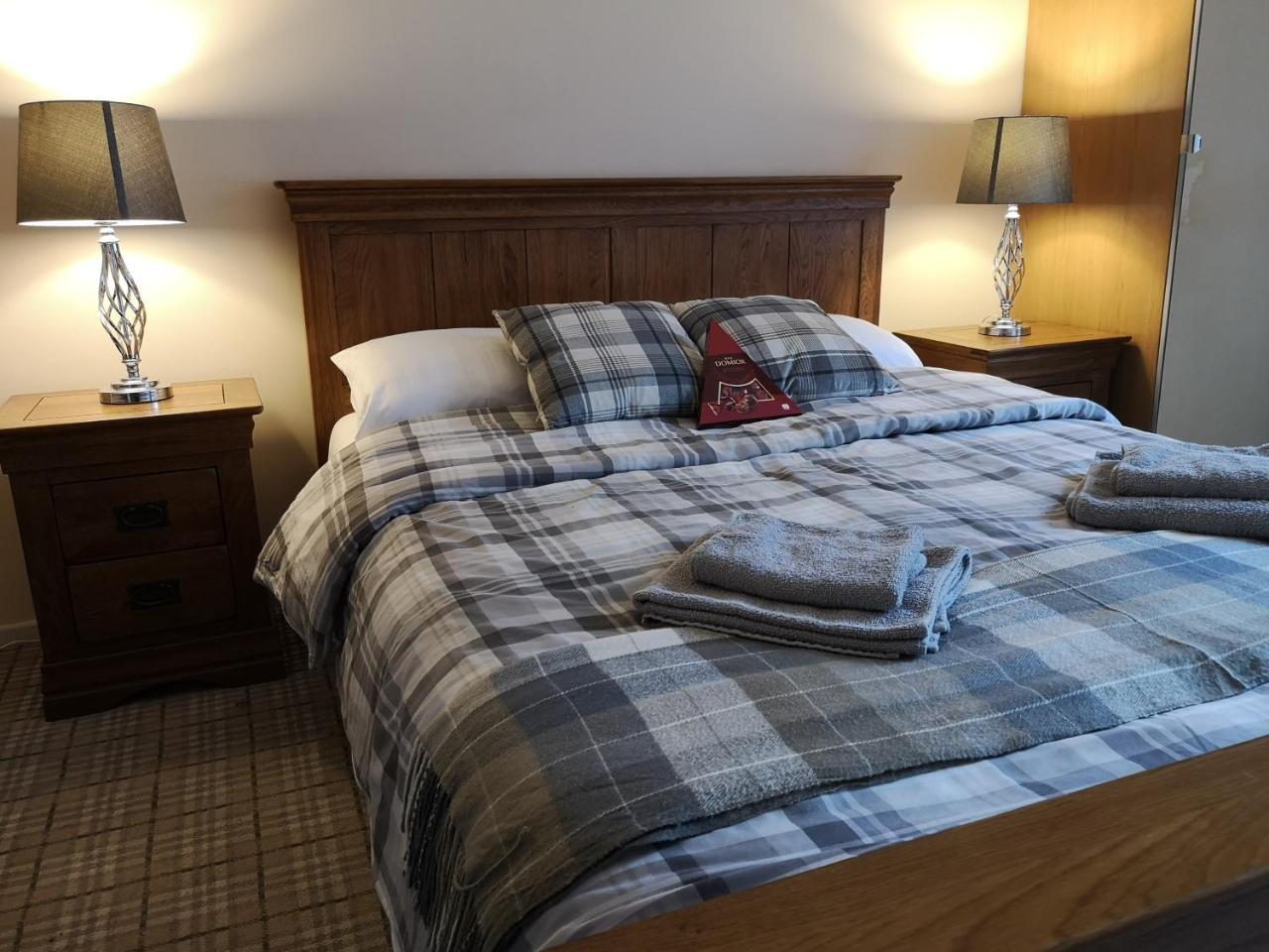 Parkview Guest House Glasgow Балоч Екстериор снимка